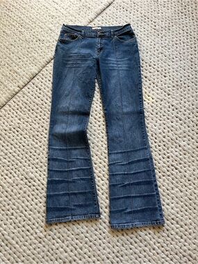 Y2K Vintage Liquid Flared Jeans | size 11